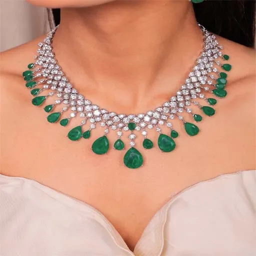 Neckless